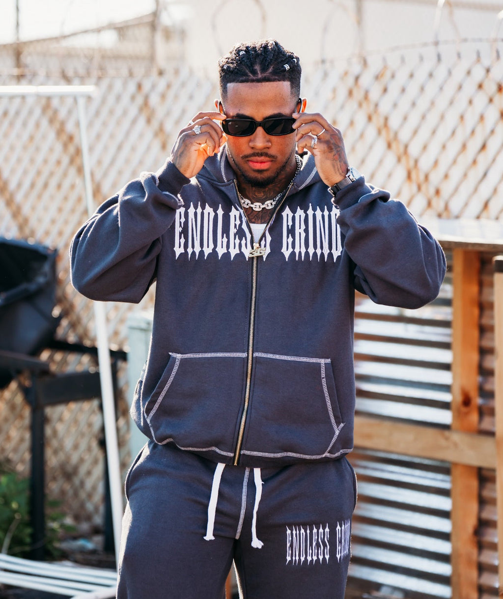 CHARCOAL GREY SWEATSUIT