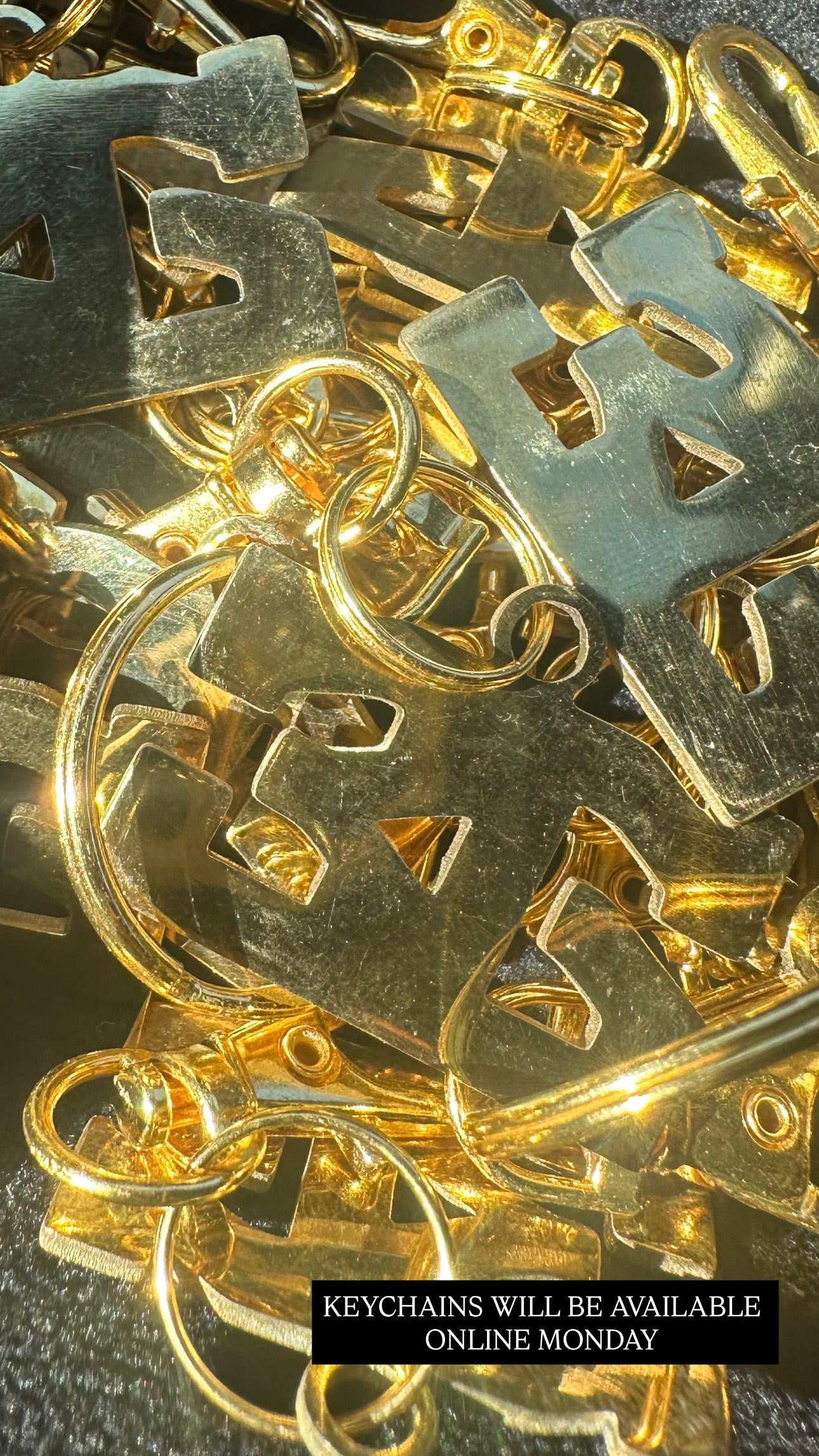 EG GOLD KEYCHAIN