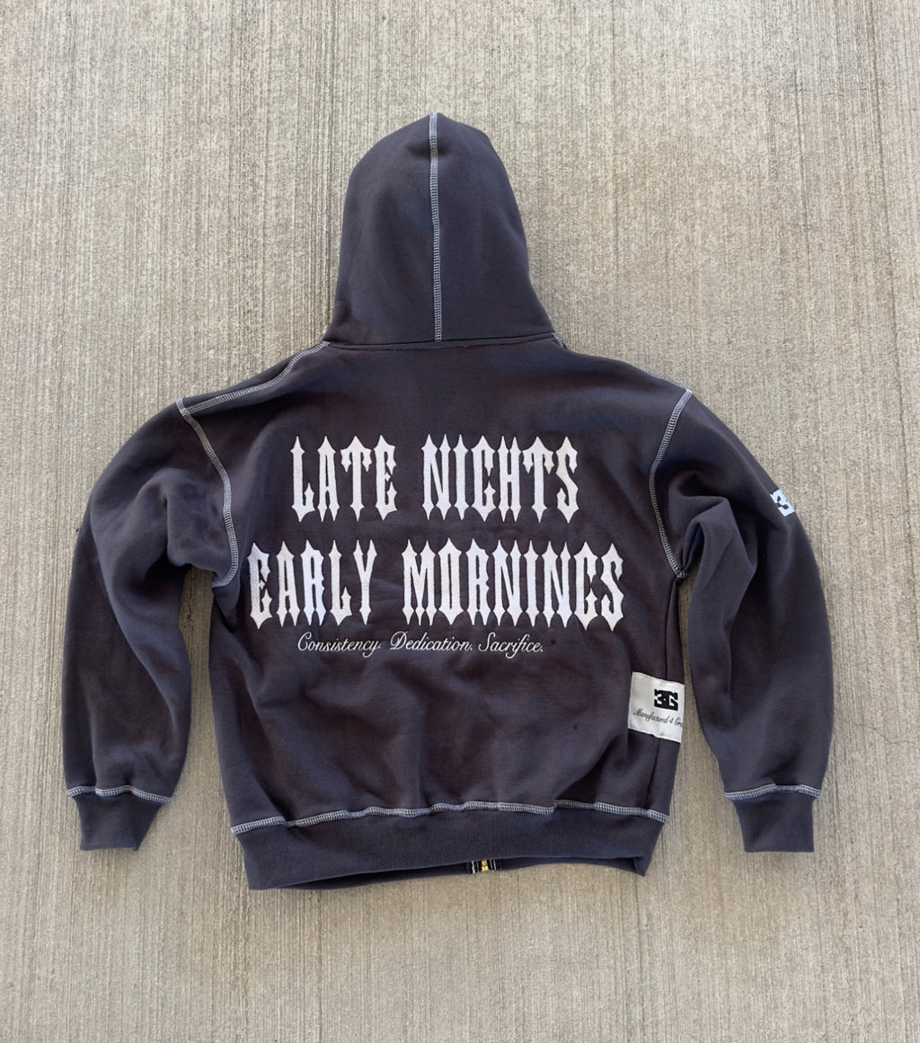 CHARCOAL GREY SWEATSUIT