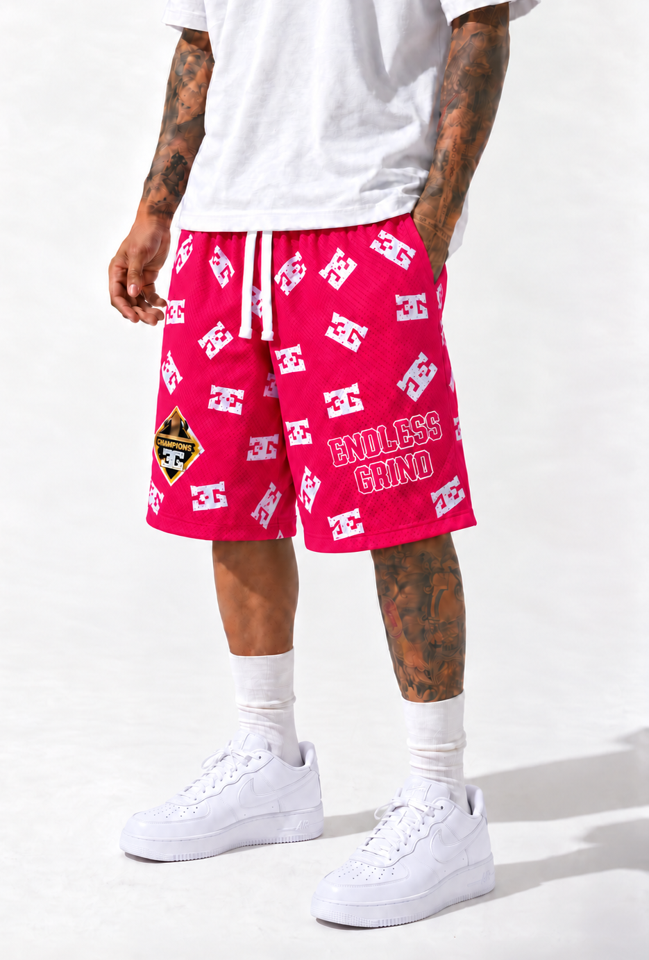 PINK WORLD SERIES SHORTS