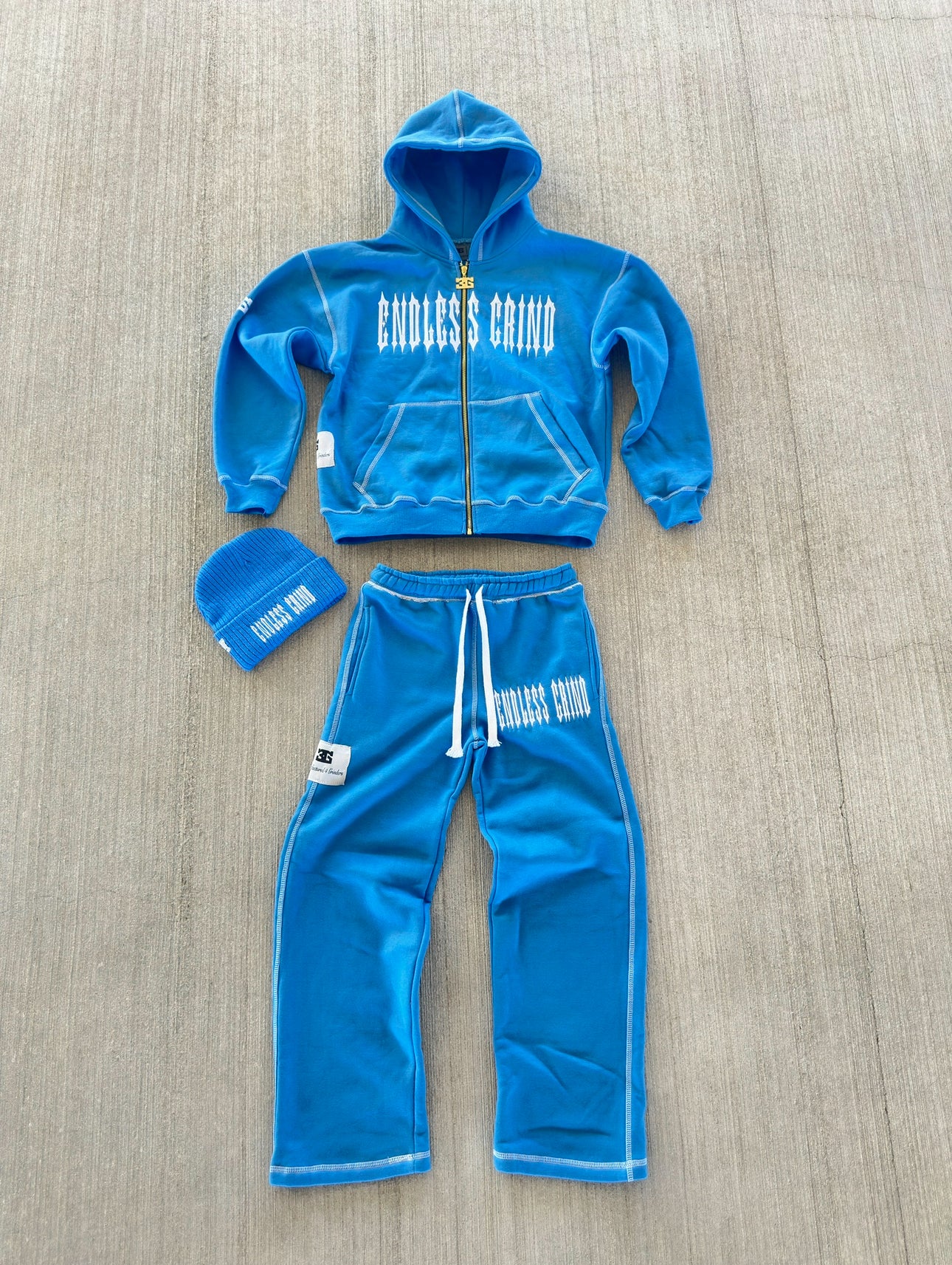 BLUE ICE LNEM SWEATSUIT