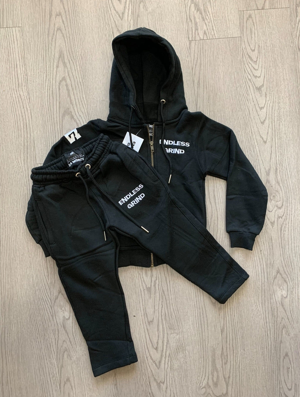 KIDS BLACK SWEATSUITS