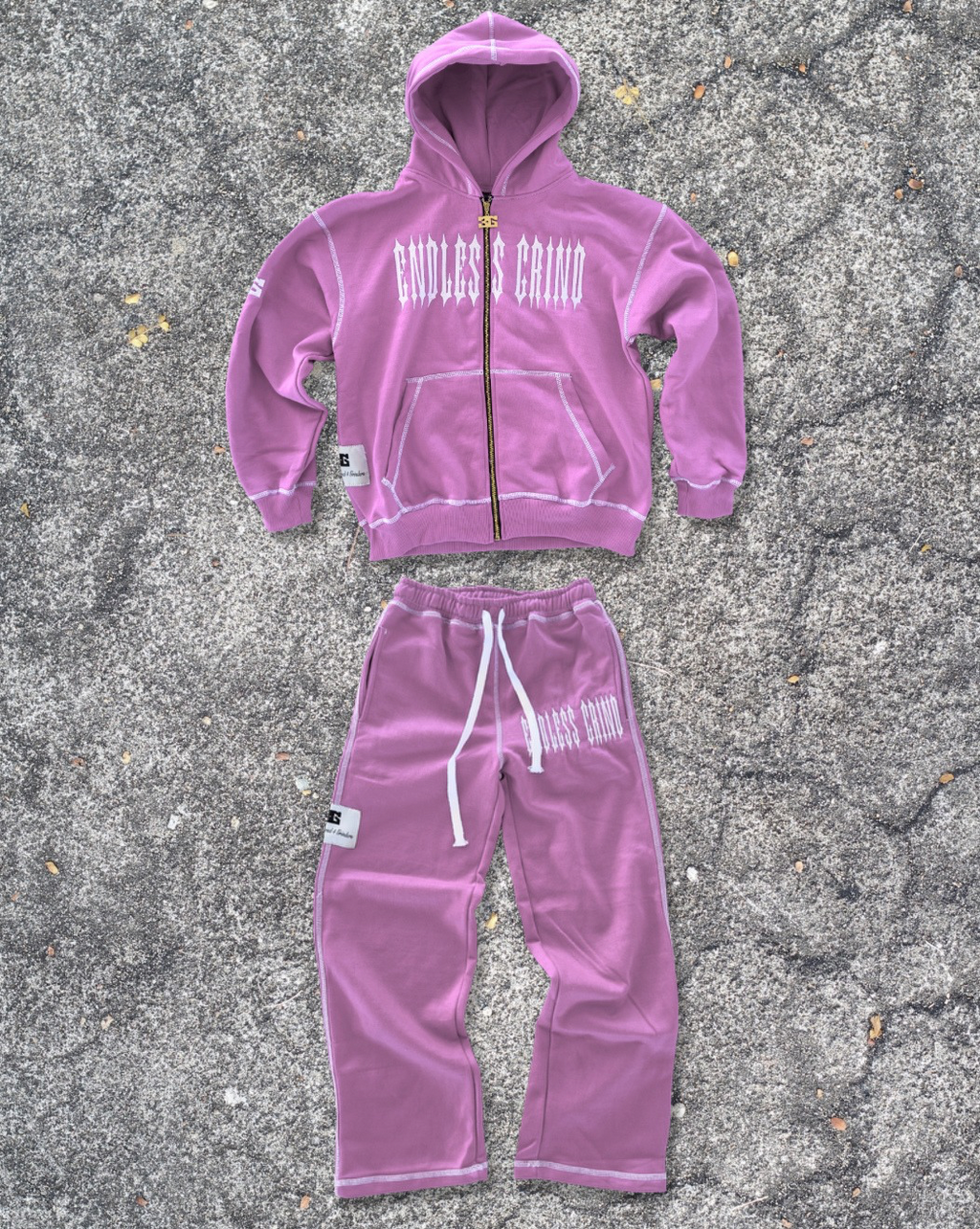 PINK LNEM SWEATSUIT