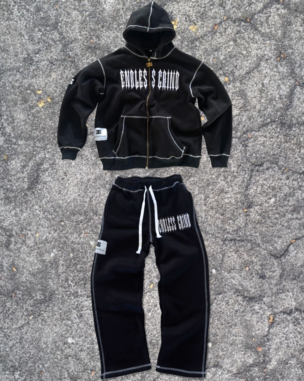 MIDNIGHT BLACK LNEM SWEATSUIT